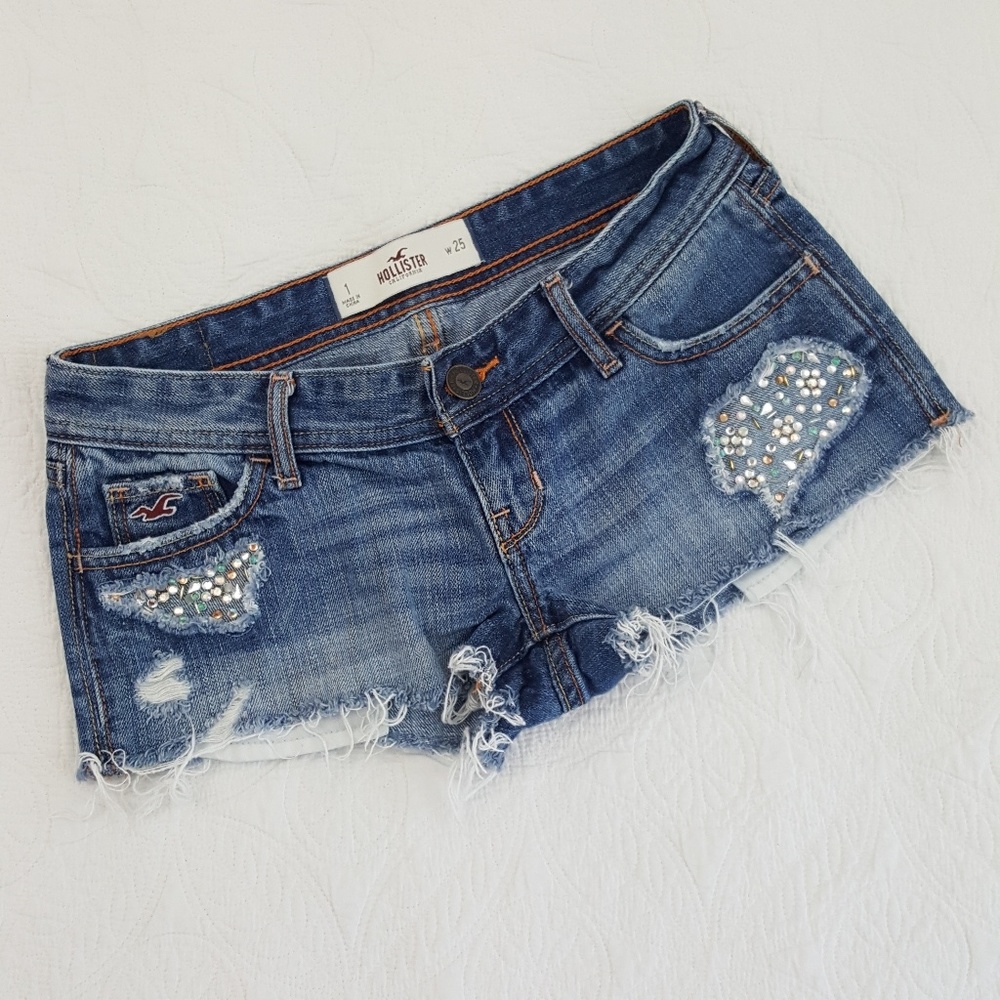 Hollister Destroyed Low Rise Denim Shorts Sz 1 w25